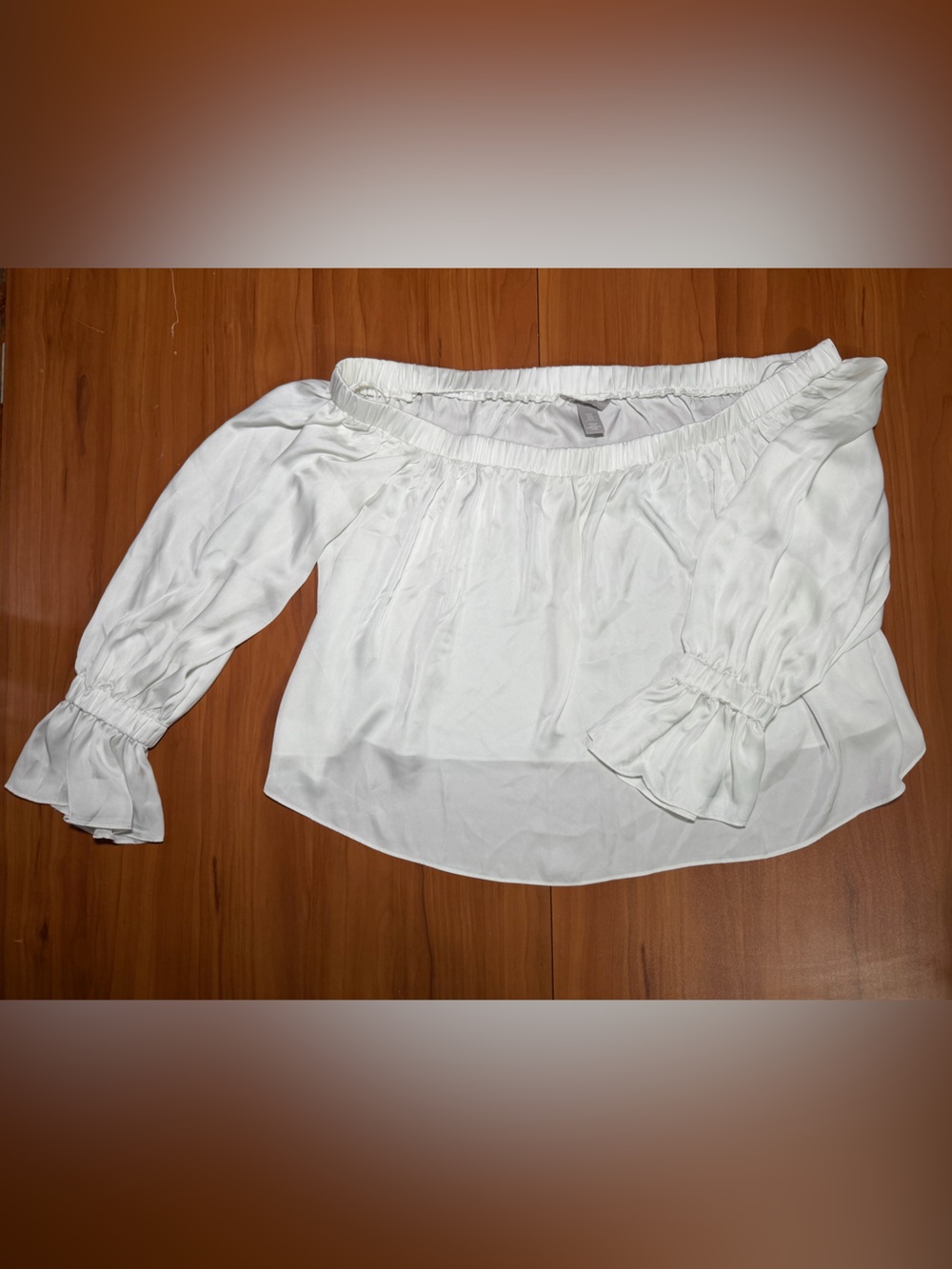 H&M White Elastic Off The Shoulder Satin Top